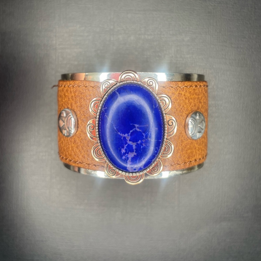 Brighton leather bangle bracelet with large stone